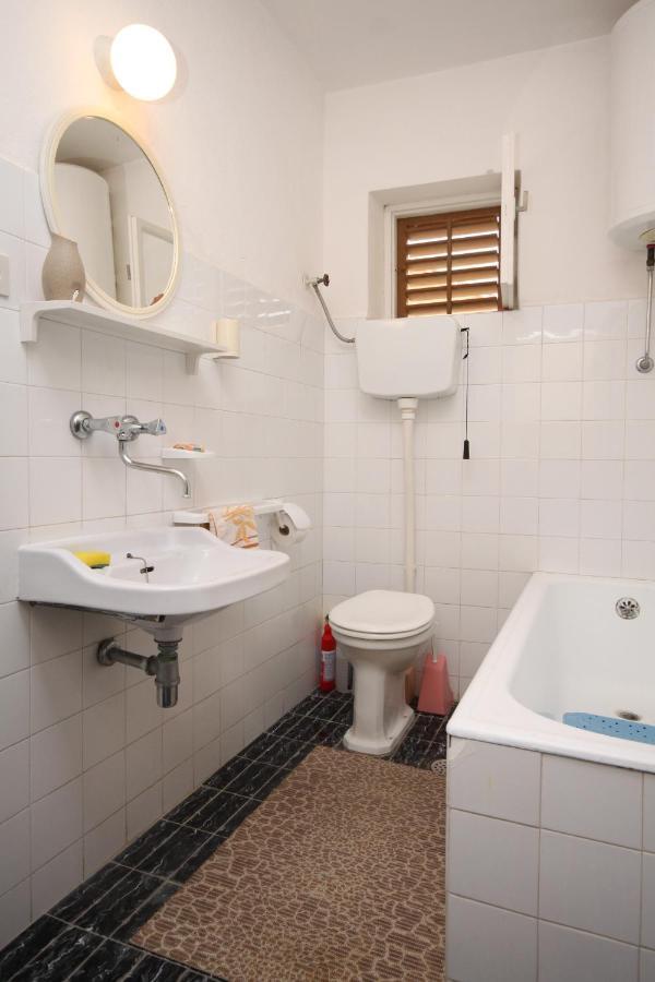 Apartment Podgora 6670B Екстериор снимка